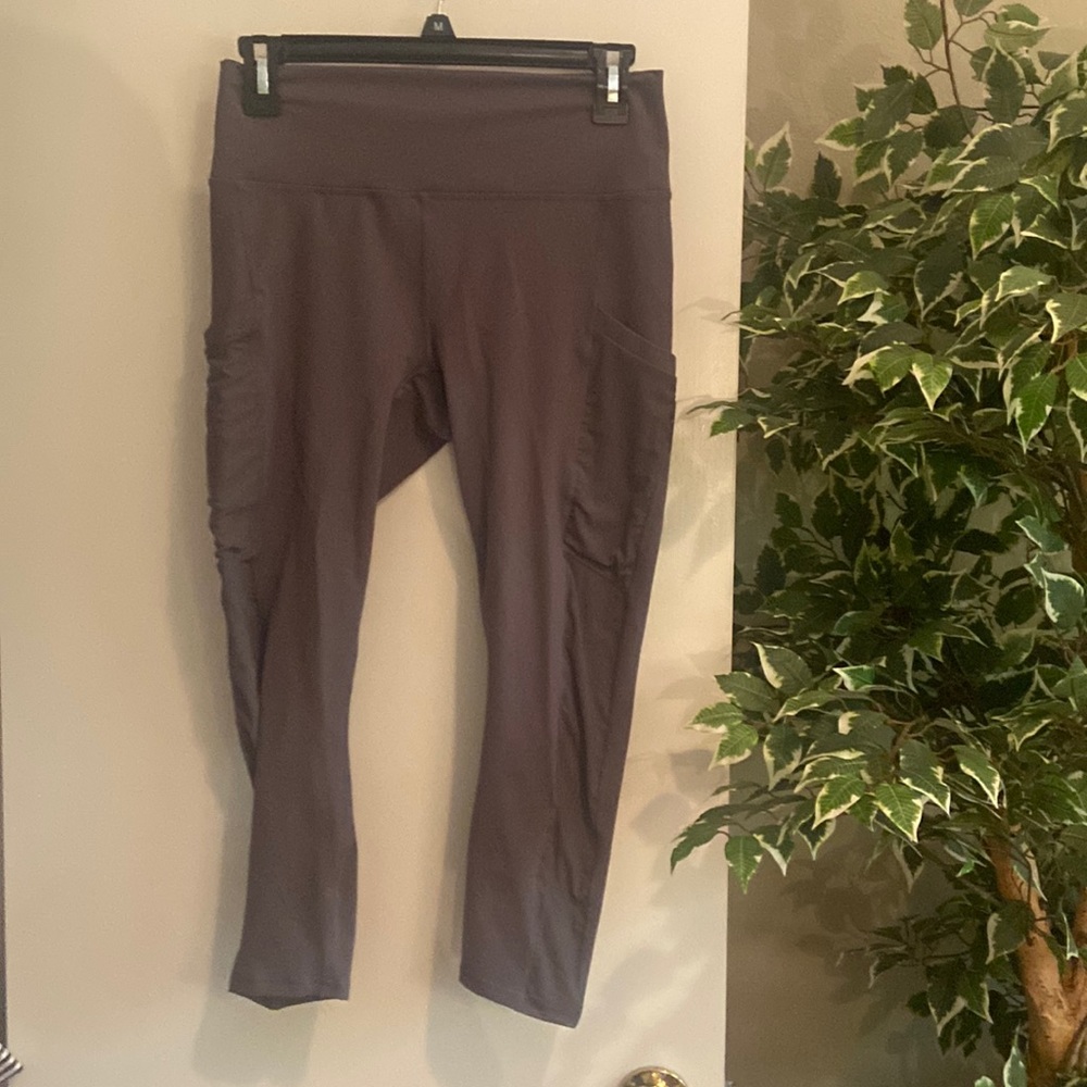 🧘‍♀️ Fabletics Dusty Purple tights 🧘‍♀️